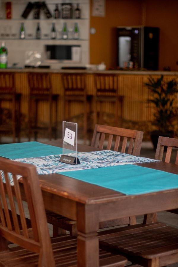 Ilha Flat Hotel Ilhabela Exteriör bild